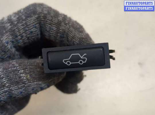 купить Кнопка открывания багажника салонная на BMW X5 E53 2000-2006