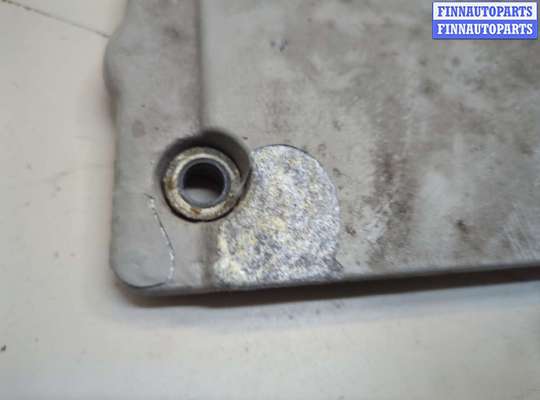 купить Накладка декоративная на ДВС на Mercedes C W202 1993-2001