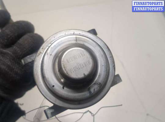 купить Клапан рециркуляции газов (EGR) на Volkswagen Golf 5 2003-2009