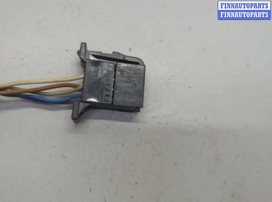 купить Зеркало боковое на Skoda Rapid 2012-2020