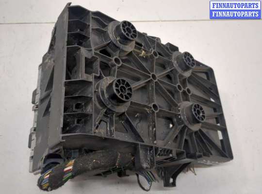купить Блок предохранителей на Ford Transit 2006-2014