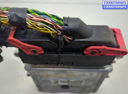 купить Блок управления двигателем на Volvo V50 2004-2012