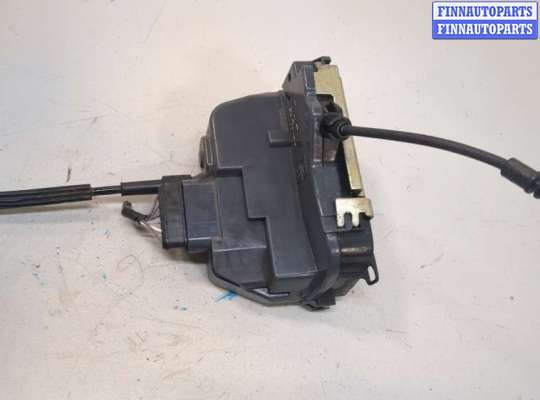 Замок боковой двери на Renault Laguna II