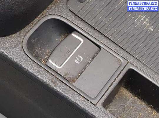 купить Консоль салона (кулисная часть) на Volkswagen Tiguan 2011-2016