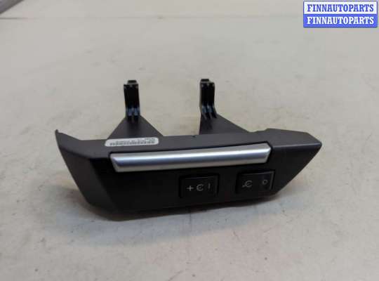 Кнопка регулировки света LRQ7413 на Land Rover Freelander 2 2006-2014