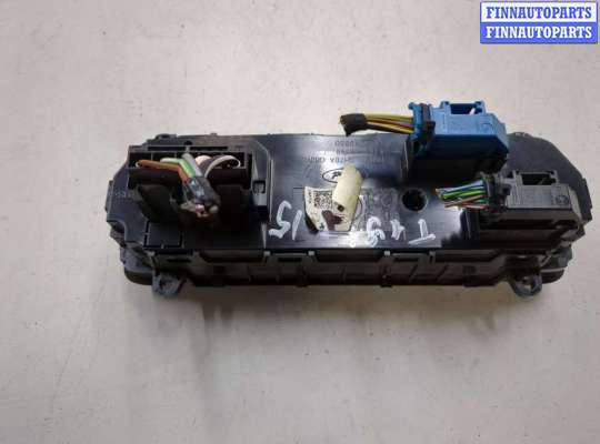 Блок управления печкой на Ford Focus III