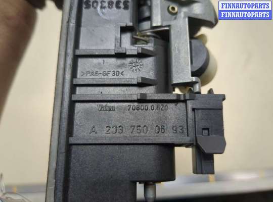 купить Кнопка открывания багажника с крышки на Mercedes C W203 2000-2008