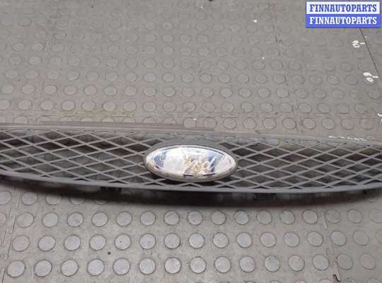 купить Решетка радиатора на Ford Fiesta 2001-2007