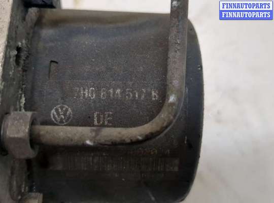 купить Блок АБС, насос (ABS, ESP, ASR) на Volkswagen Transporter 5 2003-2009