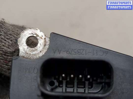 купить Измеритель потока воздуха (расходомер) на Ford Transit 2006-2014