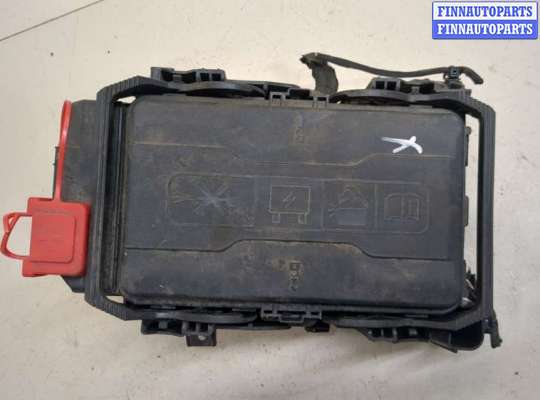 купить Блок предохранителей на Opel Insignia 2017-2022