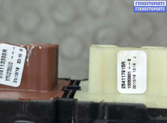 купить Кнопка стеклоподъемника (блок кнопок) на Dacia Duster 2017-2024