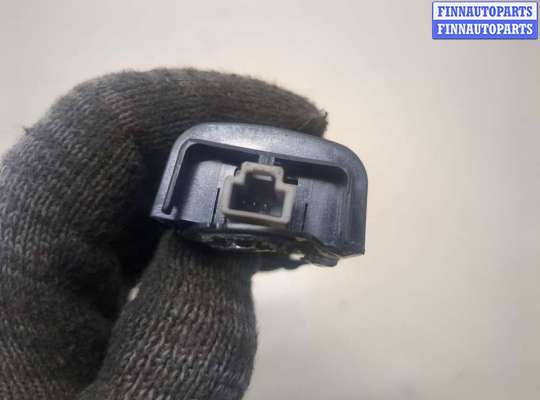 Датчик дождя на Toyota C-HR I (AX10/AX50)