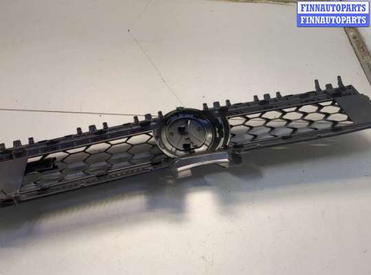 купить Решетка радиатора на Volkswagen Golf 7 2012-2020
