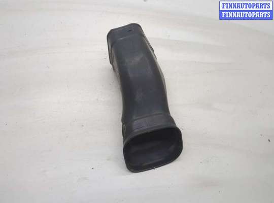 купить Воздухозаборник на Volvo V90 2016-2020