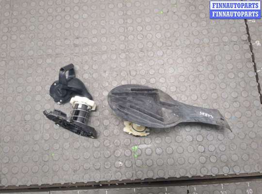 купить Кронштейн запасного колеса на Renault Modus 2004-2012