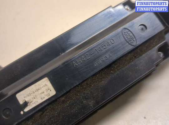 купить Кнопка стеклоподъемника (блок кнопок) на Chevrolet Tahoe 1999-2006