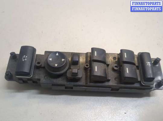 купить Кнопка стеклоподъемника (блок кнопок) на Chevrolet Tahoe 1999-2006