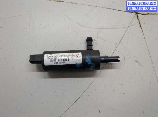купить Двигатель (насос) омывателя на Mercedes A W176 2012-2018