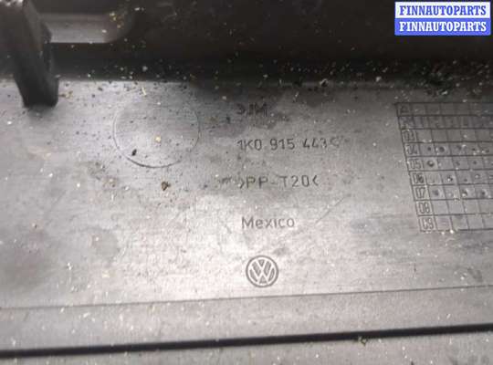 купить Крышка аккумулятора на Volkswagen Jetta 5 2004-2010