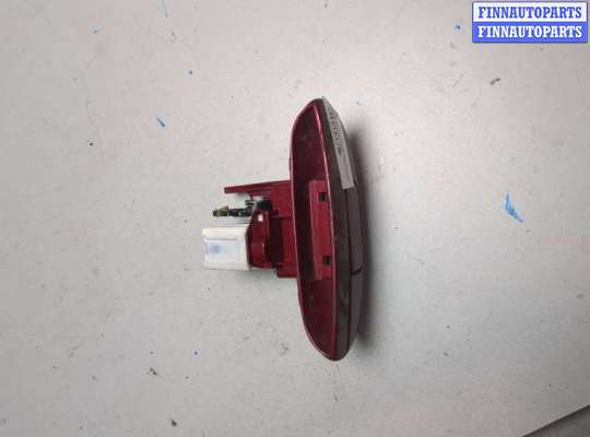 Кнопка открывания багажника с крышки RN1597700 на Renault Scenic 1996-2002