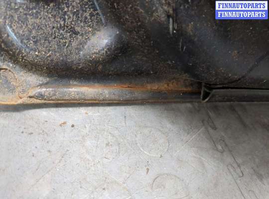 купить Стекло боковой двери на Citroen C3 picasso 2009-2017