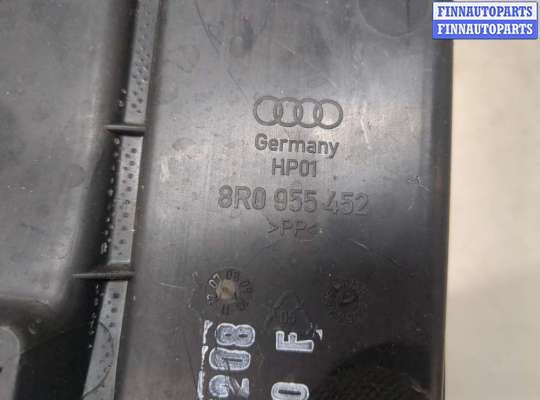 купить Горловина заливная бачка омывателя на Audi Q5 2008-2017