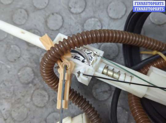 купить Насос топливный электрический на Volkswagen Passat 4 1993-1997