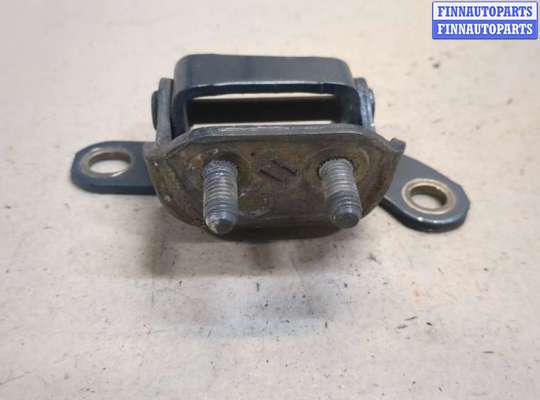 купить Петля двери на Pontiac Vibe 1 2002-2008