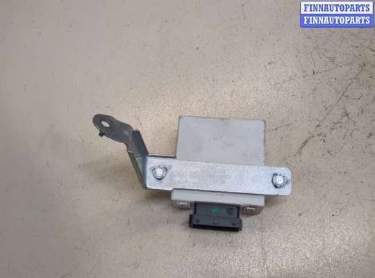 купить Блок управления стеклоочистителя на Toyota Avensis 2 2003-2008