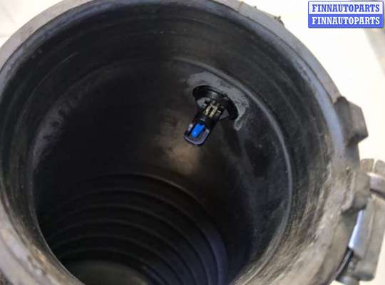 купить Патрубок корпуса воздушного фильтра на Dodge Charger 2005-2010