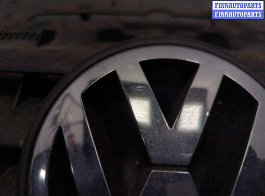 купить Решетка радиатора на Volkswagen Caddy 2004-2015