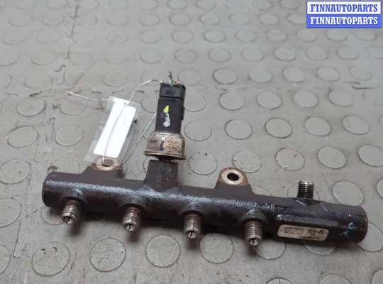 Рампа (рейка) топливная на Renault Scenic III