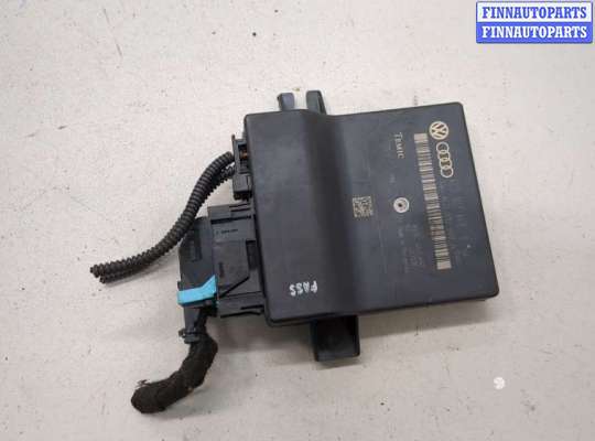 Блок управления интерфейсом AU1754915 на Audi Q7 2005-2015