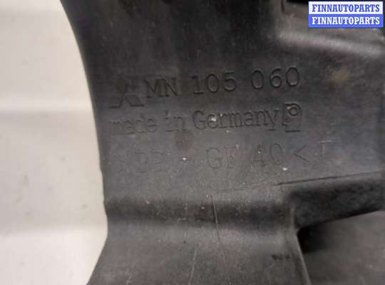 купить Кронштейн фары на Mitsubishi Colt 2002-2012