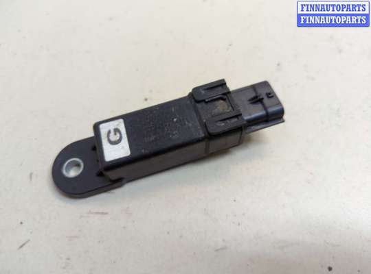 Антенна IFZ8384 на Infiniti QX70 2013-2018