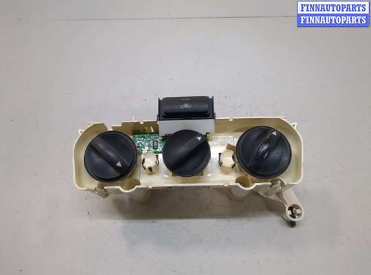 Переключатель отопителя (печки) TT936091 на Toyota Corolla E12 2001-2006