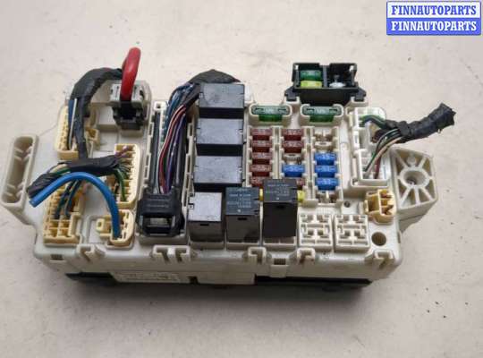 Купить Блок предохранителей на Mitsubishi Galant 2004-2012 Блок предохранителей MT570275 на Mitsubishi Galant 2004-2012