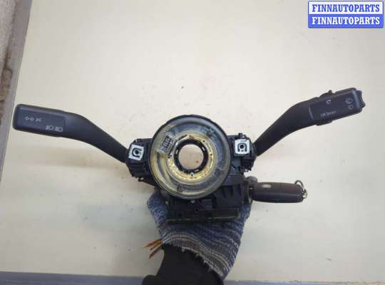 Купить Переключатель поворотов и дворников (стрекоза) на Skoda Octavia (A5) 2004-2013 Переключатель поворотов и дворников (стрекоза) SK512636 на Skoda Octavia (A5) 2004-2013