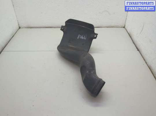 купить Воздухозаборник на Volvo XC90 2002-2014