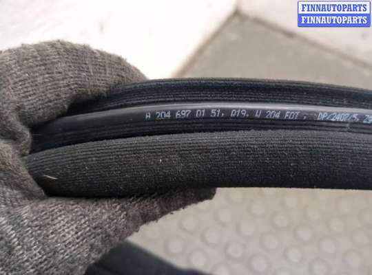 купить Уплотнитель на Mercedes C W204 2006-2015