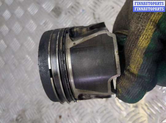 купить Поршень на Hyundai i30 2007-2012