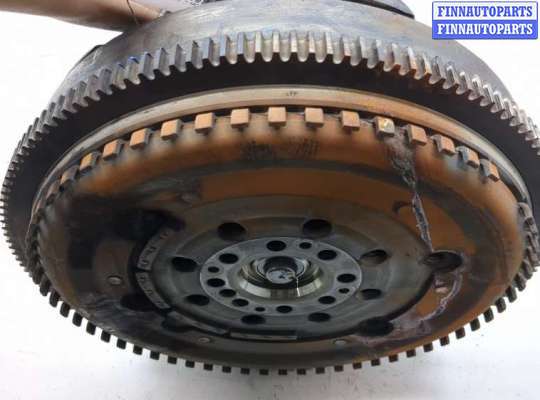 купить Маховик на Mercedes C W203 2000-2008