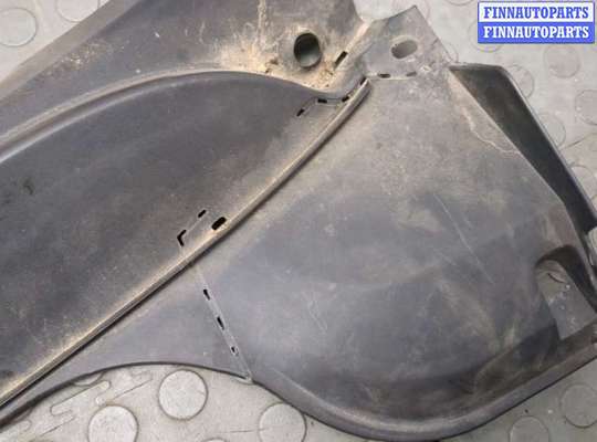 купить Жабо под дворники (дождевик) на Renault Megane 2 2002-2009