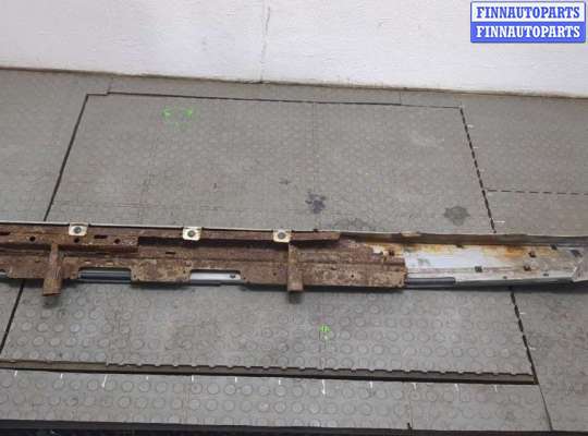 купить Накладка подножки на Mitsubishi Pajero 2006-2022