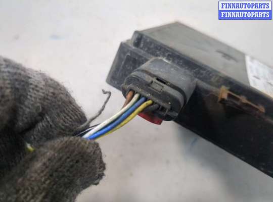 купить Датчик слепых (мертвых) зон на Infiniti QX80 2014-2017