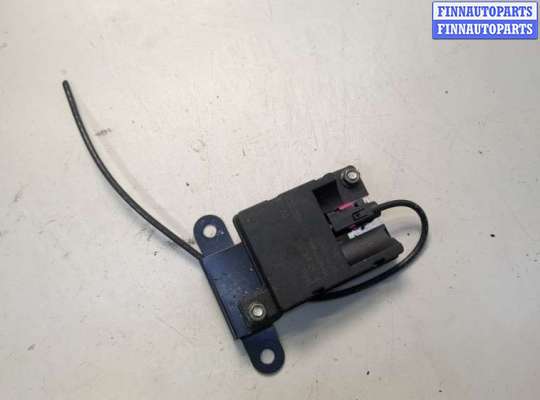 Антенна на BMW 7 (E65/E66)