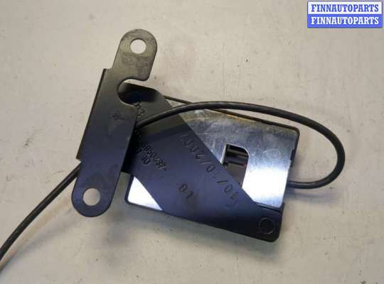 Антенна на BMW 7 (E65/E66)