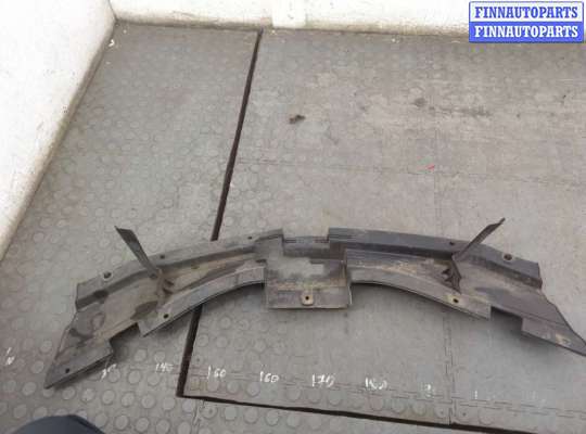 купить Накладка замка капота на Audi Q3 2011-2018