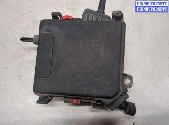 Блок предохранителей RN1496363 на Renault Megane 3 2009-2016